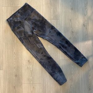 Lululemon Wunder Train Tight